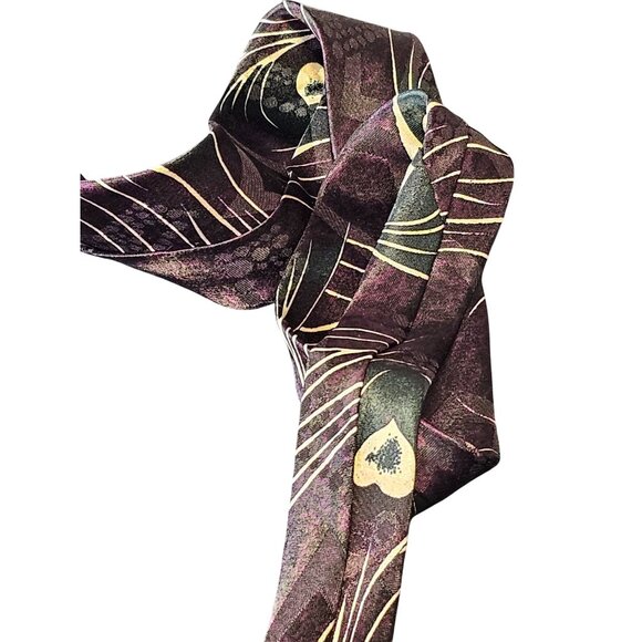 Vintage Bossanoba Silk Tie With Purple & Cream Abstract Floral  and Heart Design - Picture 10 of 10